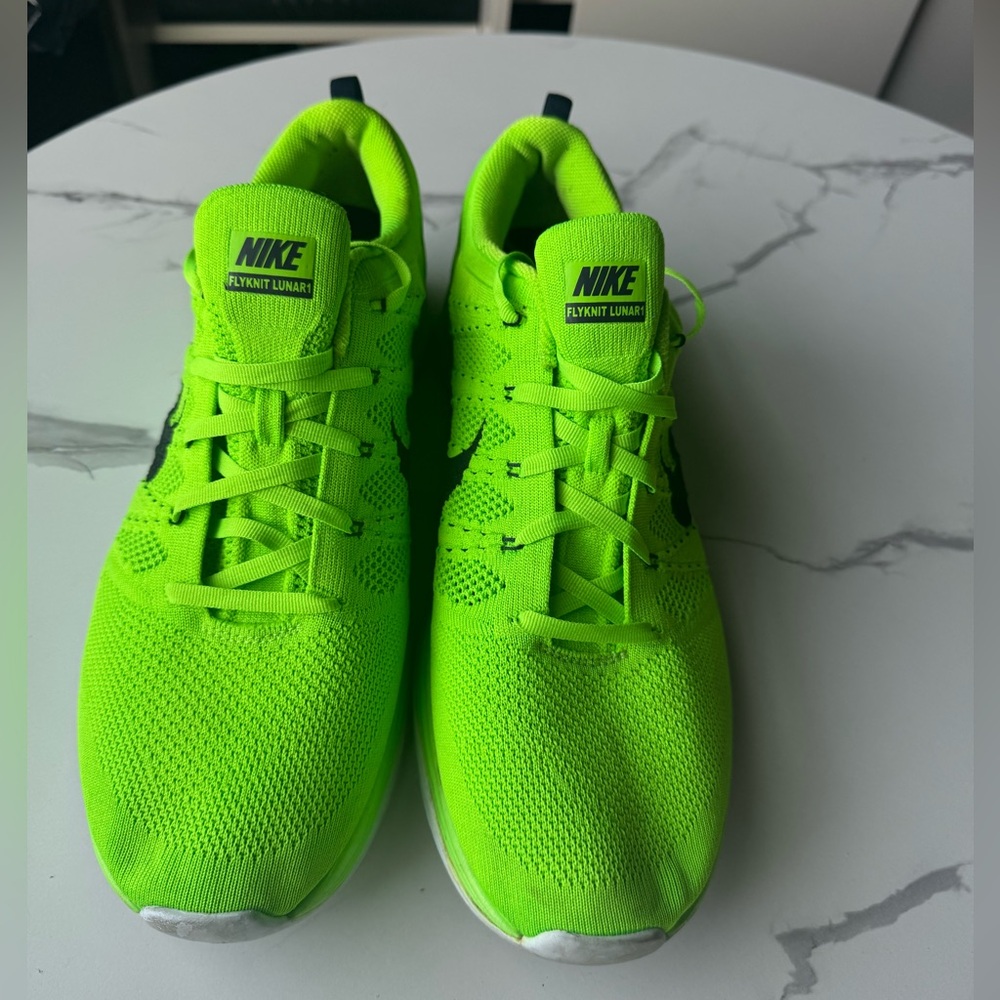 Nike Men’s 14 Flyknit Lunar1+ Neon Green Sneakers NWOB